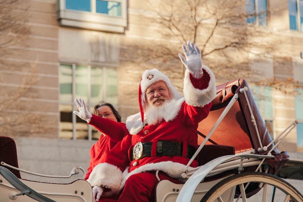 http://assets.inarkansas.com/102572/big-jingle-jubilee-holiday-parade-2018--santa-and-mrs-claus-271.jpg