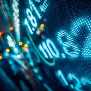 Stocks Fall, Cap Worst Quarter Since 2008