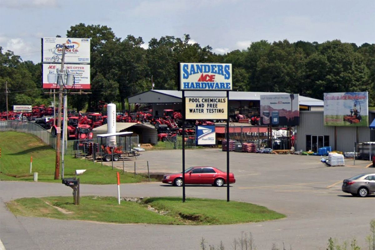 East End Hardware, Equipment Properties Sold for 1.7M Arkansas