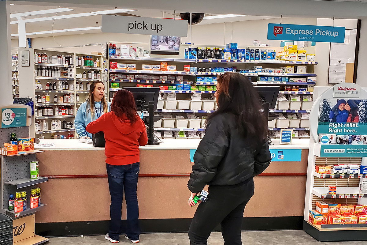 Walgreens Pharmacy Counter