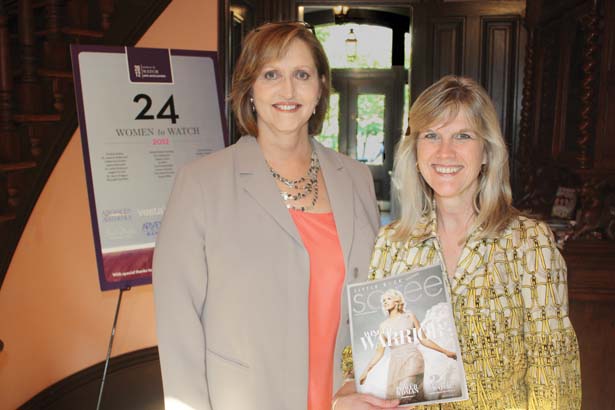 Olivia Farrell, Elizabeth Small