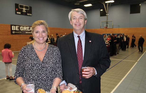 Vicki and Doug Henson