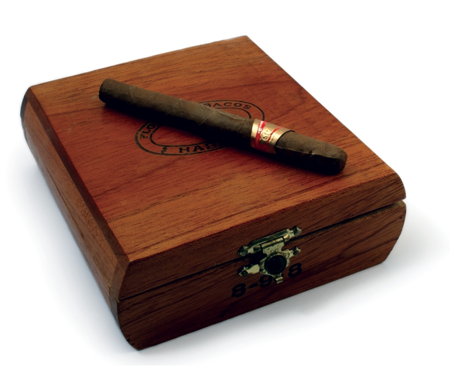 Cigars, Boxes, CUTTERS & Pipes