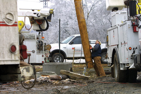 entergy arkansas helping build storm ice