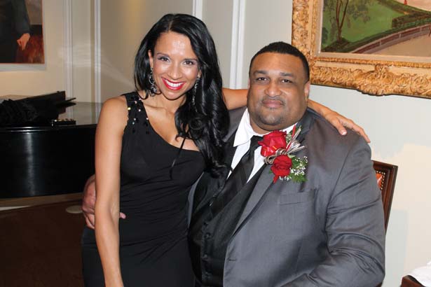 Angela Hernandez, William Roaf