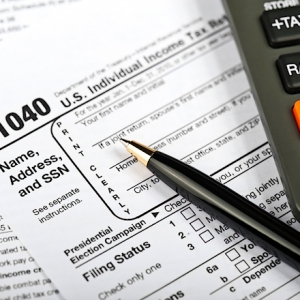Wal-Mart Launches Cash Pickup Option for Tax Refunds