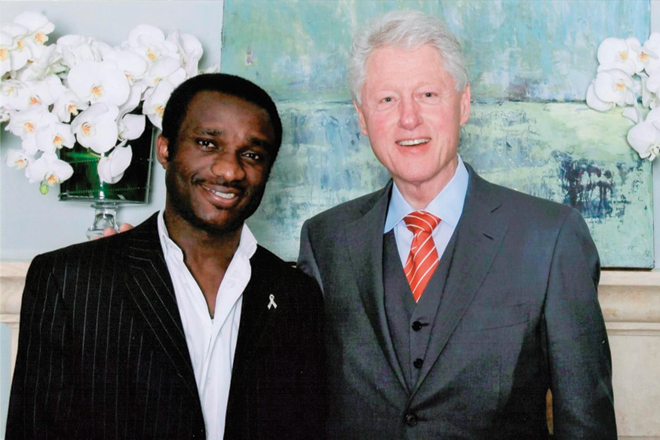  - oladayo-olagunju-with-former-president-bill-clinton