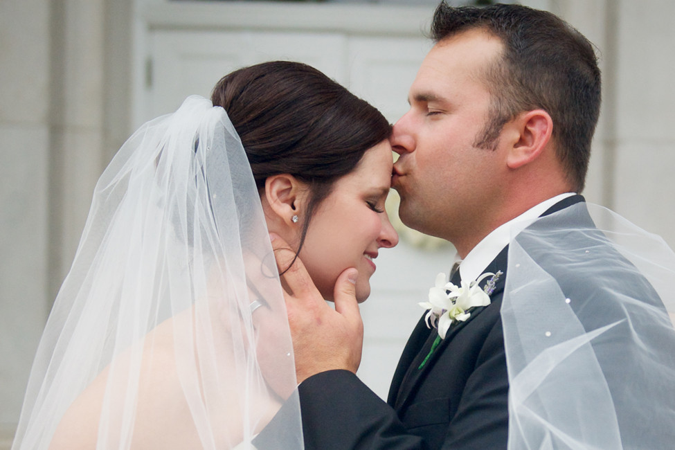 Real Fayetteville Wedding: Sydney Norwood of Little Rock and Lance